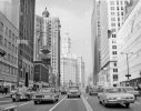 1960s-1963-chicago-il-usa-michigan-avenue-traffic-wrigley-building-M66P9C.jpg